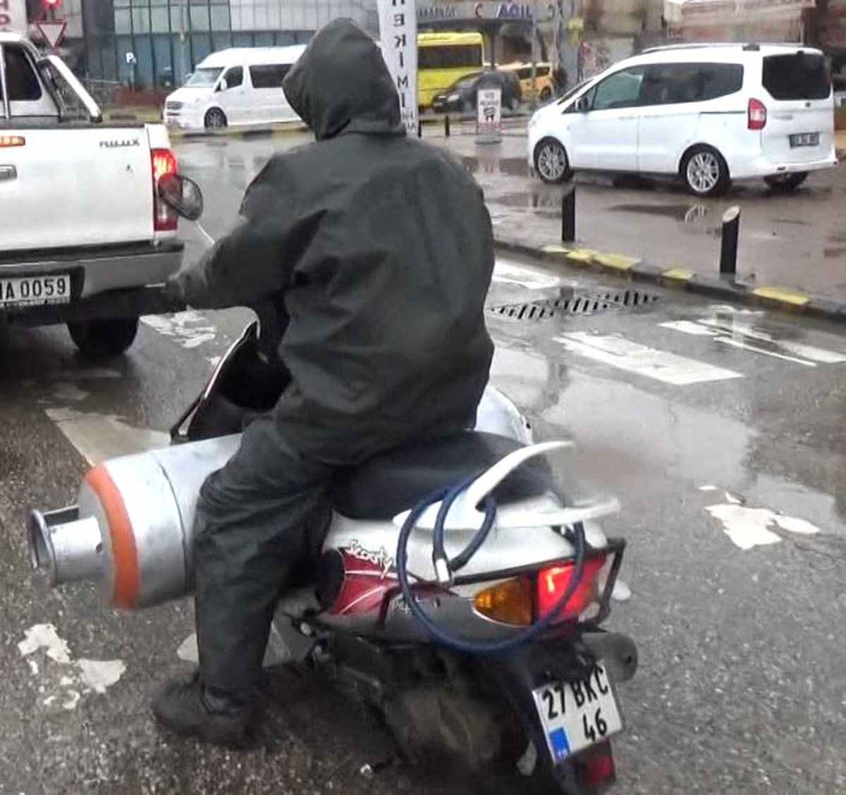 Sanayi Tipi Tüple Yolculuk Yürekleri Ağza Getirdi