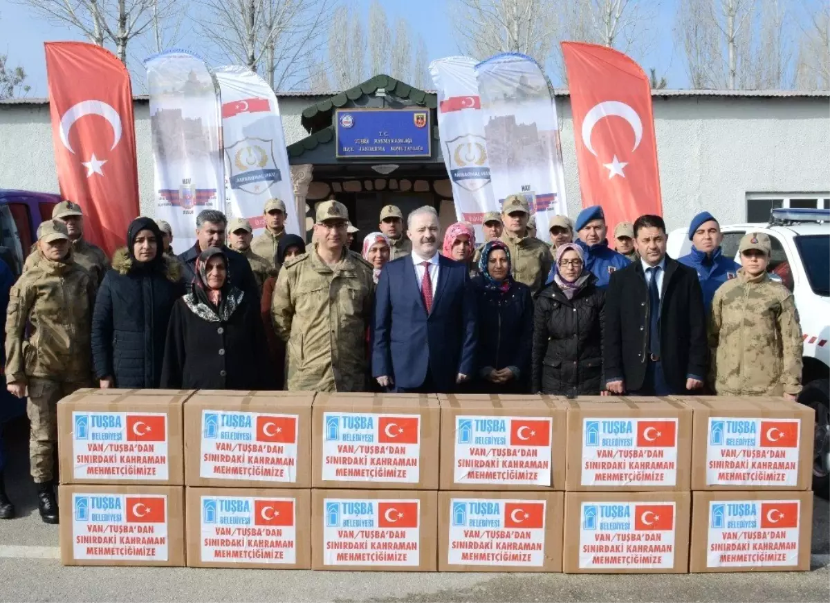 Tuşbalı Kadınlardan Mehmetçiğe \'Anne Sıcaklığında\' Destek