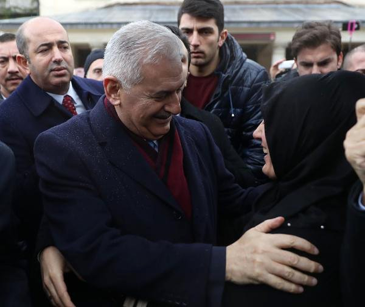Yıldırım\'dan Kasımpaşa\'da Esnaf Ziyaretleri