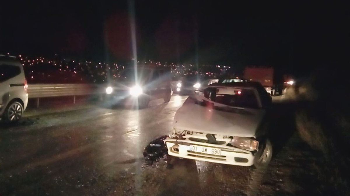 Adana da Trafik Kazası: 5 Yaralı