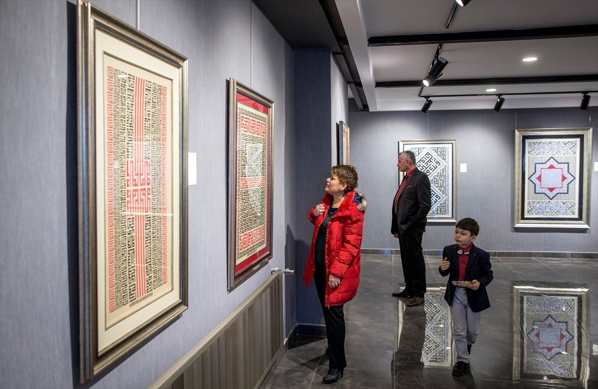 Ankara Sanat Galerisi\'nde "İkinci Nokta" Sergisi