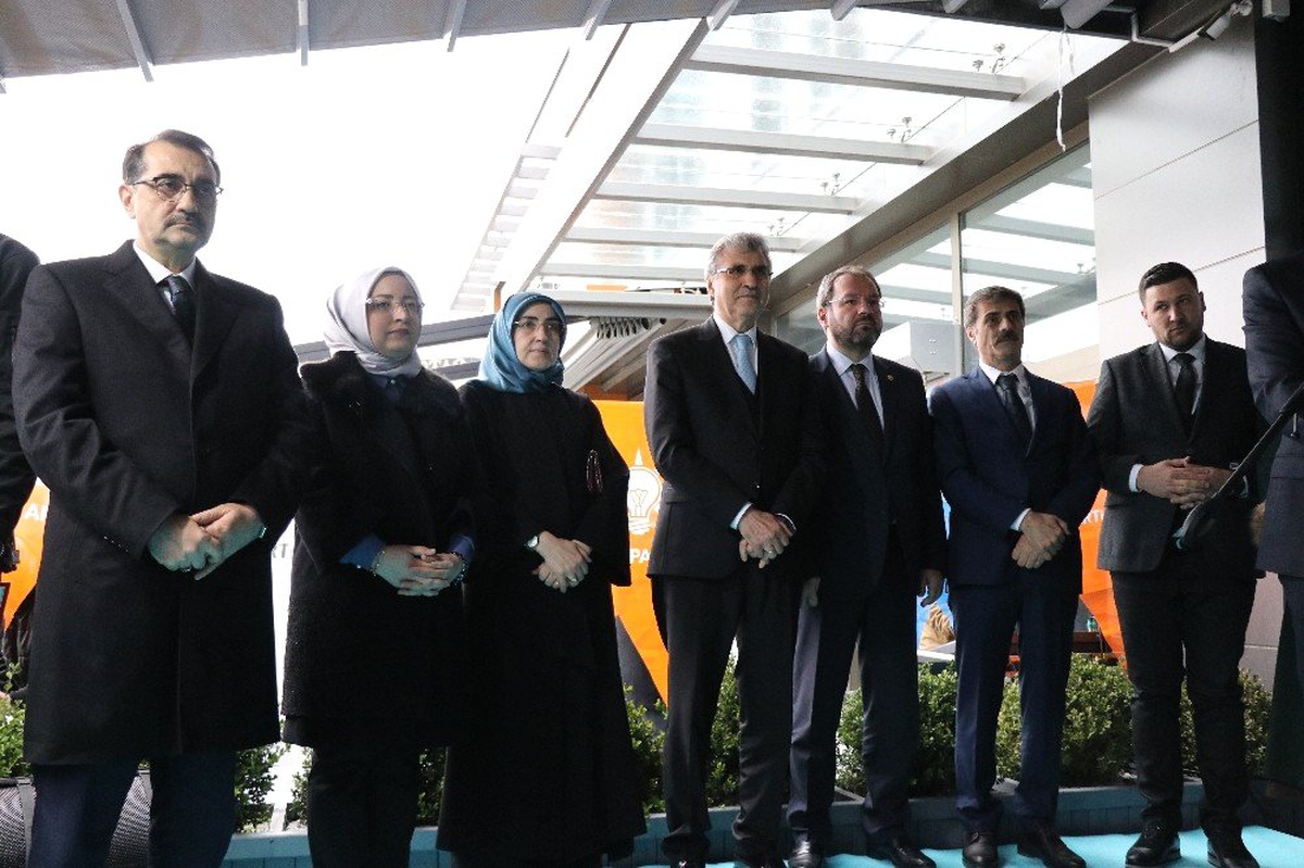 Bakan Dönmez: "Hedefimiz Oy Oranını Yüzde 70\'in Üzerine Çıkartmak"