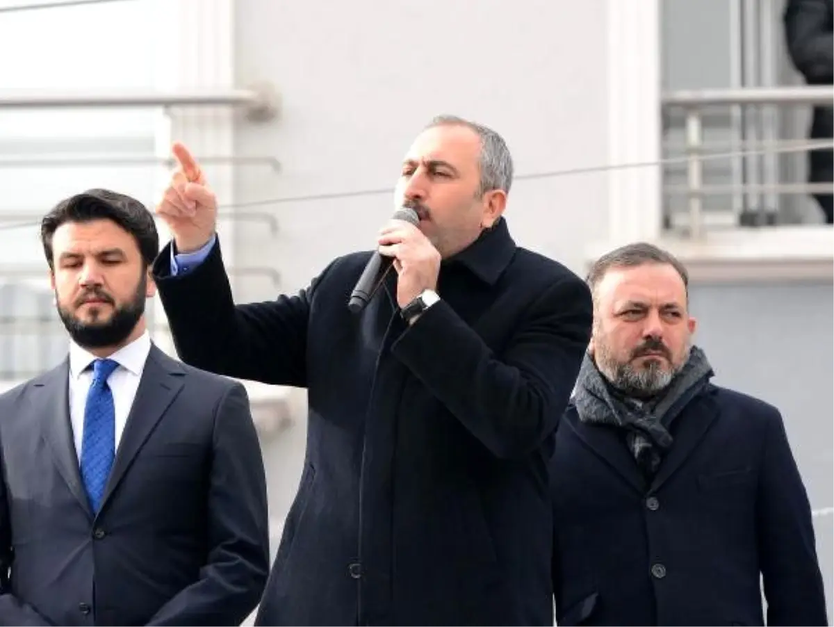 Bakan Gül\'den Mansur Yavaş\'a: Bölücülük Yapamazsın