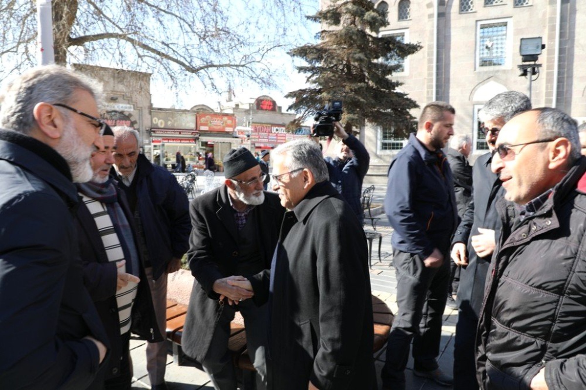 Başkan Büykkılıç Kazancılar Şarşısında