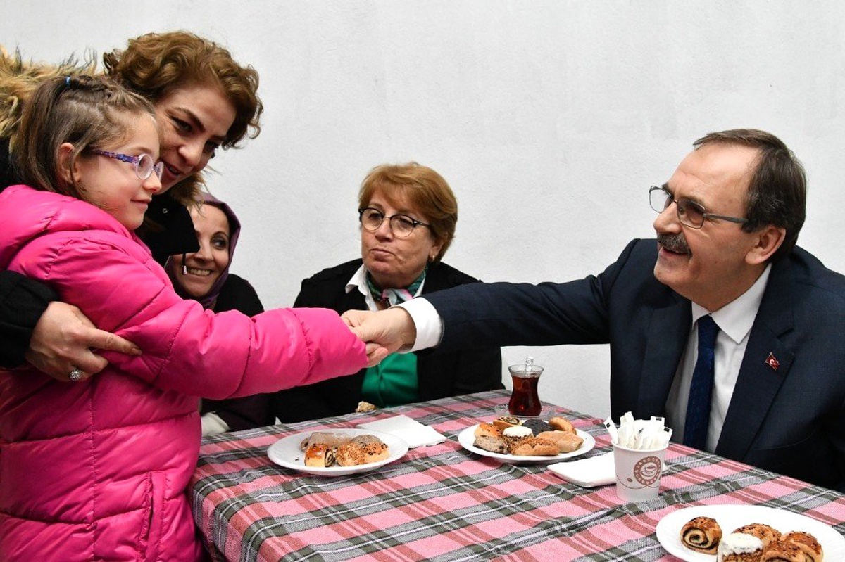 Başkan Zihni Şahin: "Her Şey Çocuklarımız İçin"