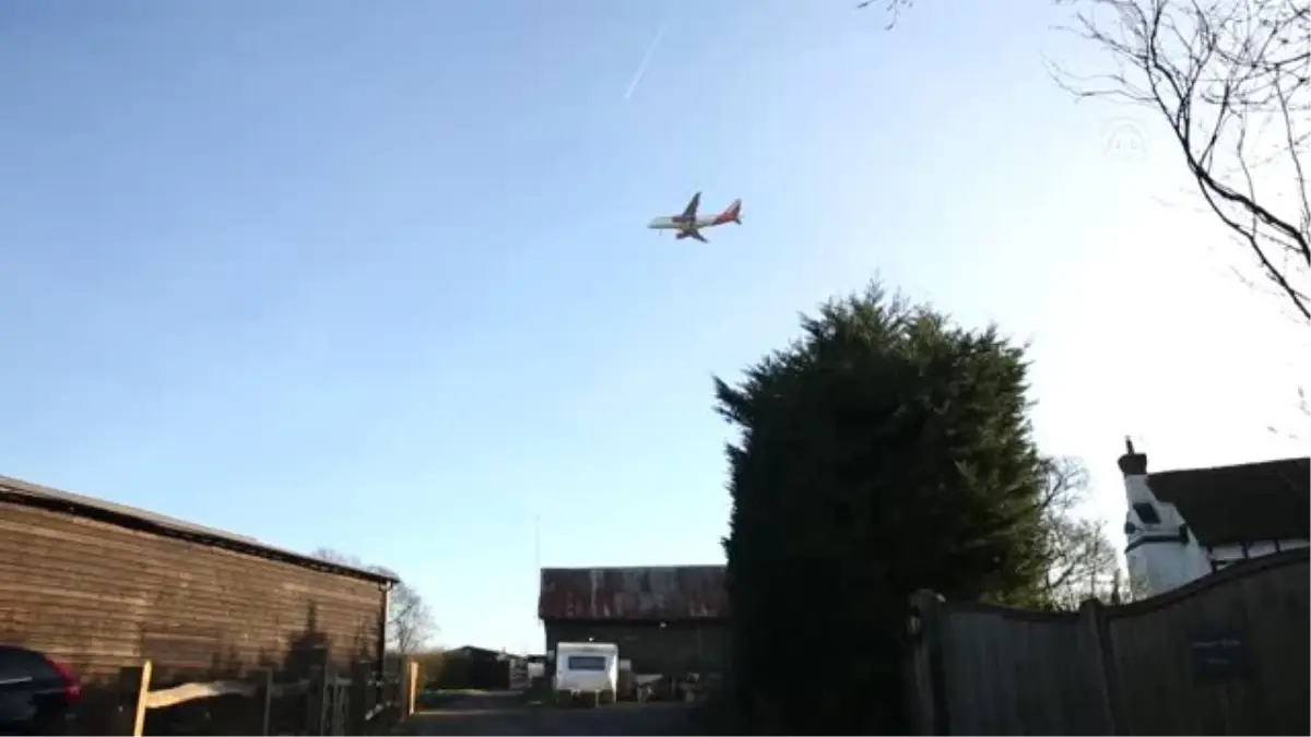 İngilizler Menderes\'in Sağ Kurtulduğu Kazayı Unutmadı