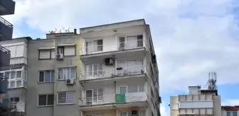 İzmir'in Eğik Apartmanlarında Tehlike Sürüyor