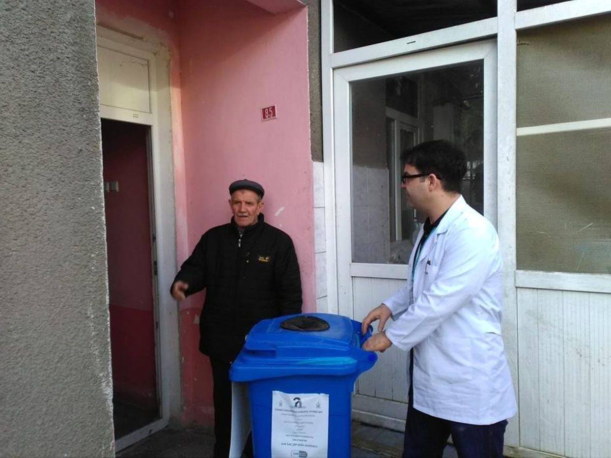 Köylerdeki Atık İlaçlar Toplanıyor
