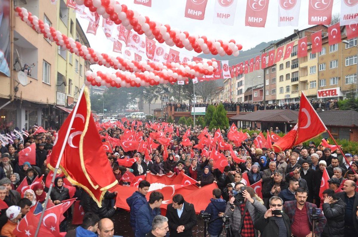 MHP\'den Yenice\'de Gövde Gösterisi