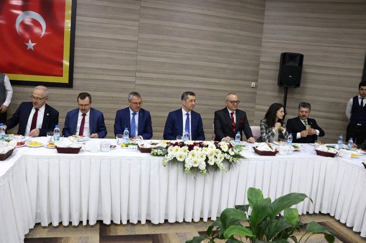 Milli Eğitim Bakanı Ziya Selçuk Açıklaması
