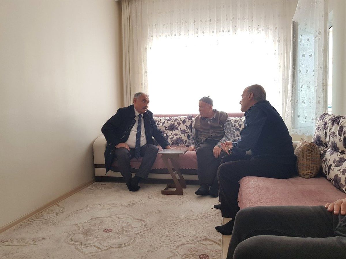 Niğde Belediye Başkanı Şehit Ailesini Ziyaret Etti