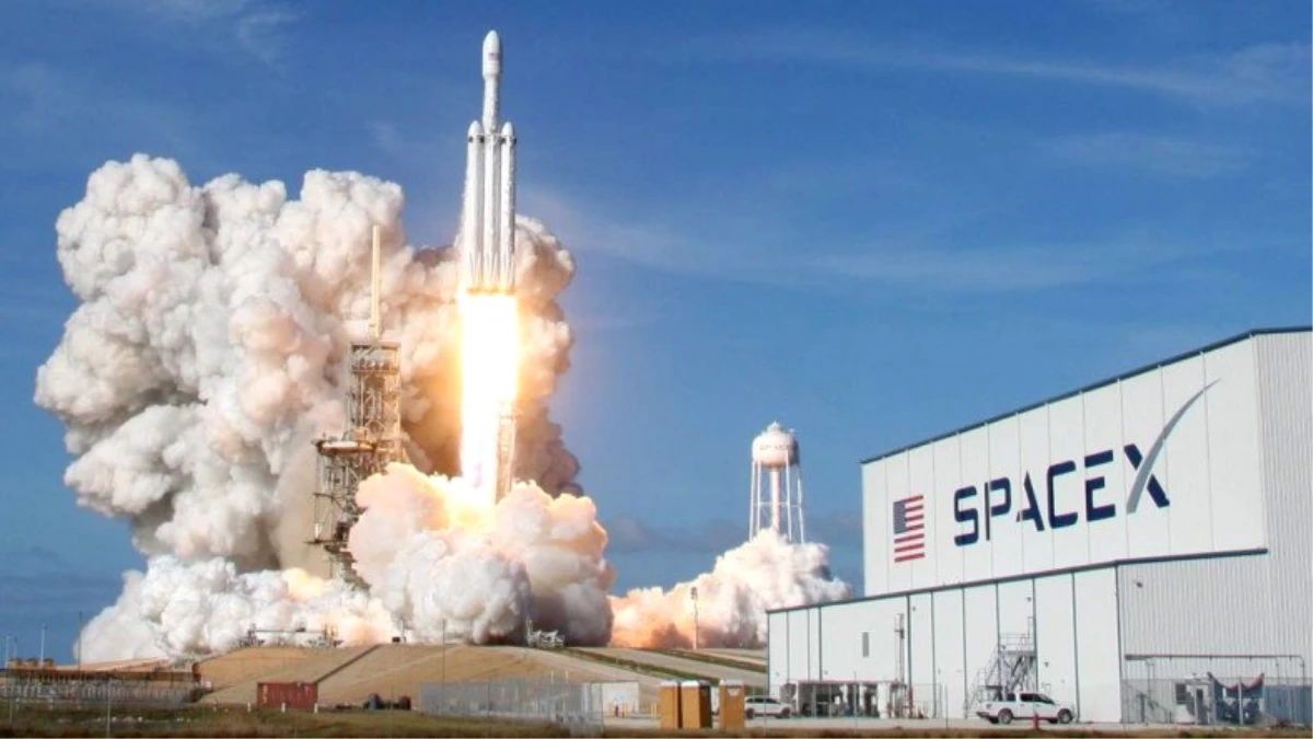 Roketleri Gemiyle Yakalayan Spacex Hakkında Az Bilinen 10 Gerçek