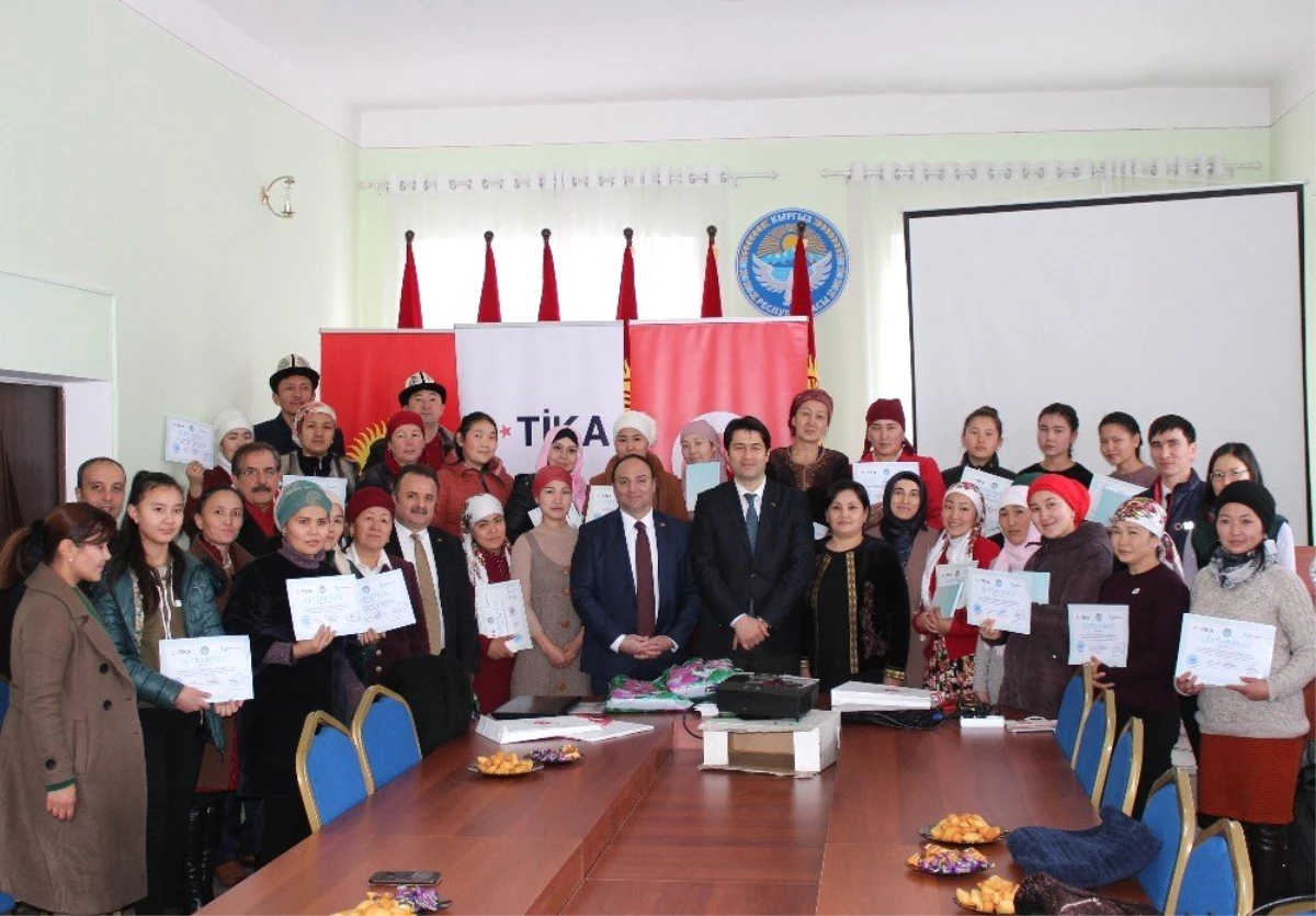 Tika\'dan Kırgızistan\'da Kadın İstihdamına Destek