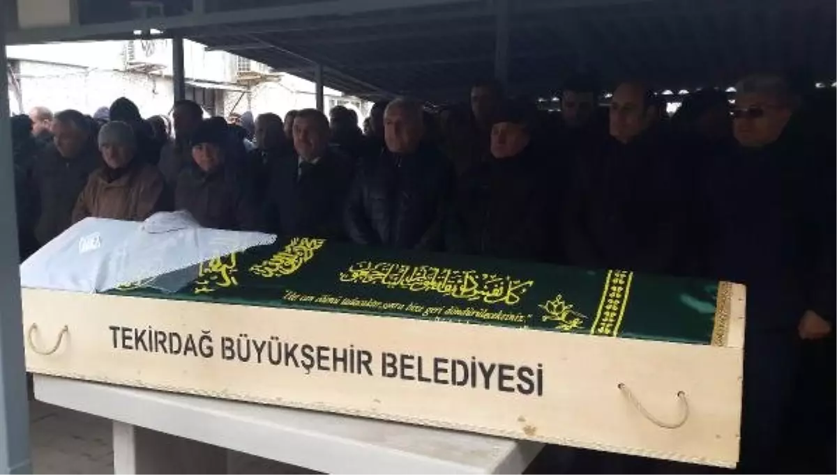 Tiyatrocu Semahat Dede, Hayatını Kaybetti (2)