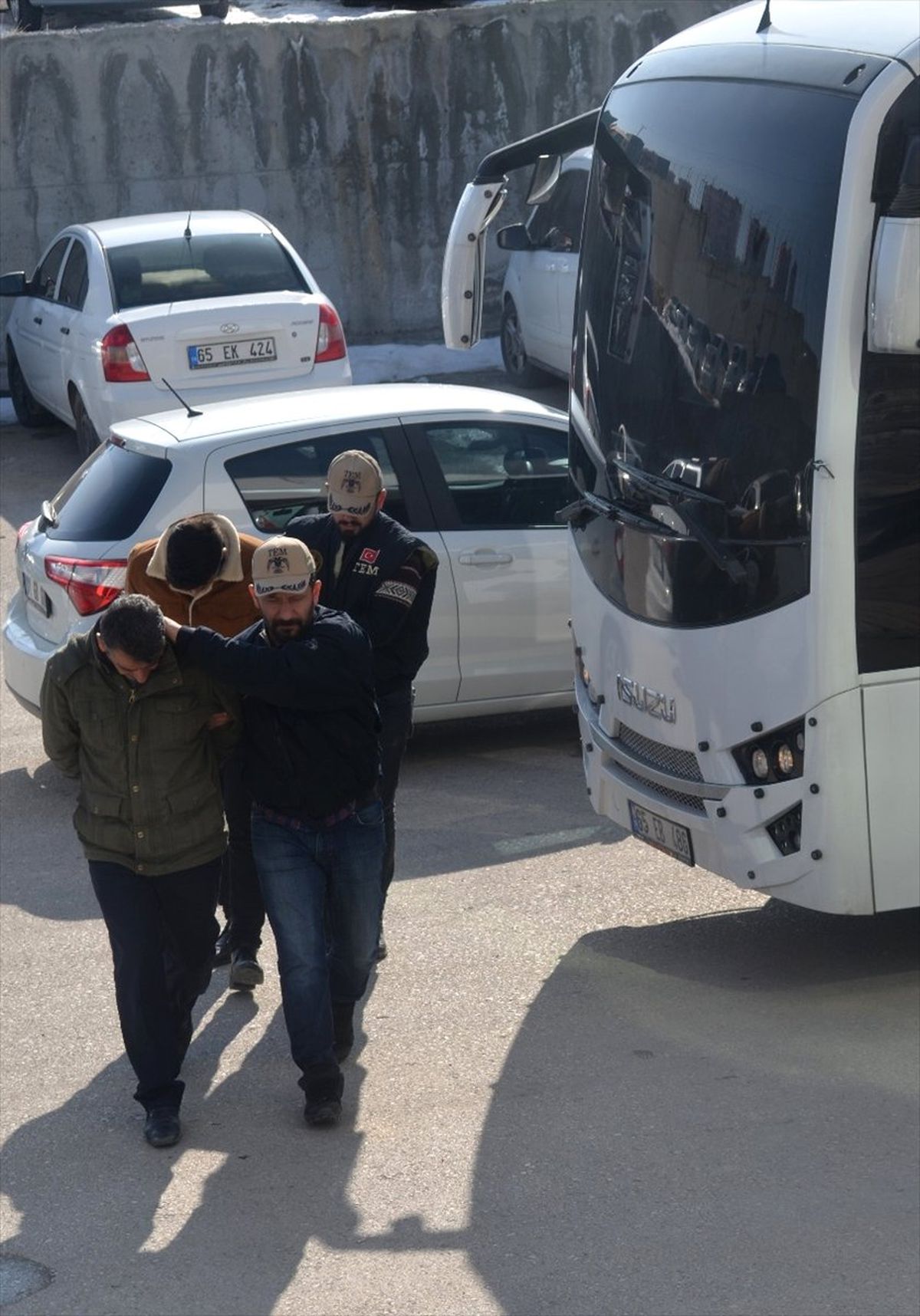 Van\'da Terör Operasyonu: 57 Gözaltı