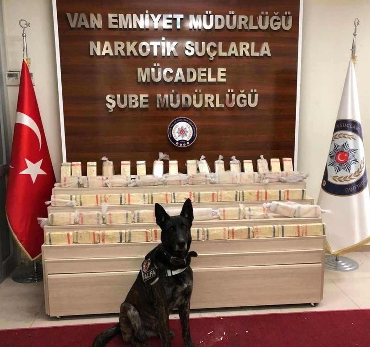 Van Polisi 2018 Yılında 6 Ton 417 Kilo Uyuşturucu Ele Geçirdi