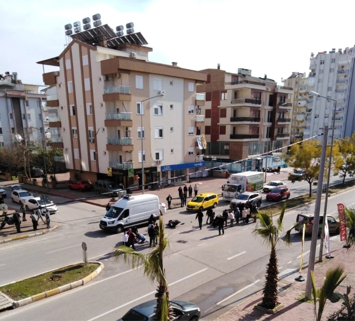 Antalya\'da Motosiklet Kazası İki Genci Hayattan Kopardı