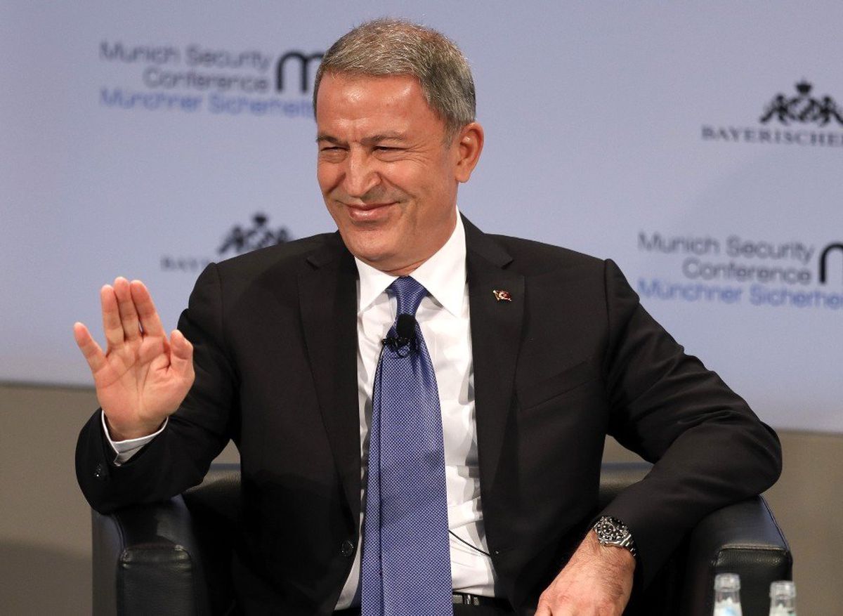 Bakan Akar: "Türkiye\'nin Amaçlarından Biri de Terör Örgütü Ypg Dahil Bölgenin Teröristlerden...