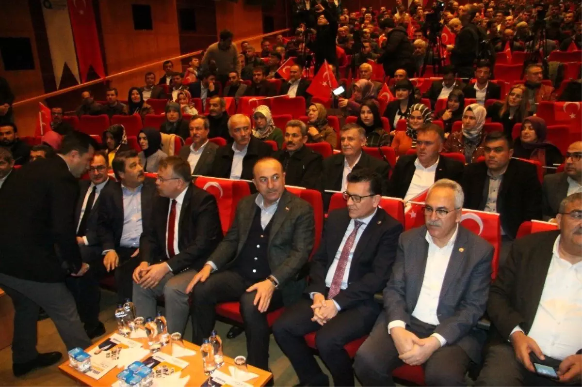 Bakan Çavuşoğlu Dış Politikayı Özetledi: "Diplomasi İse Diplomasi, Müzakere İse Müzakere, Rest İse...