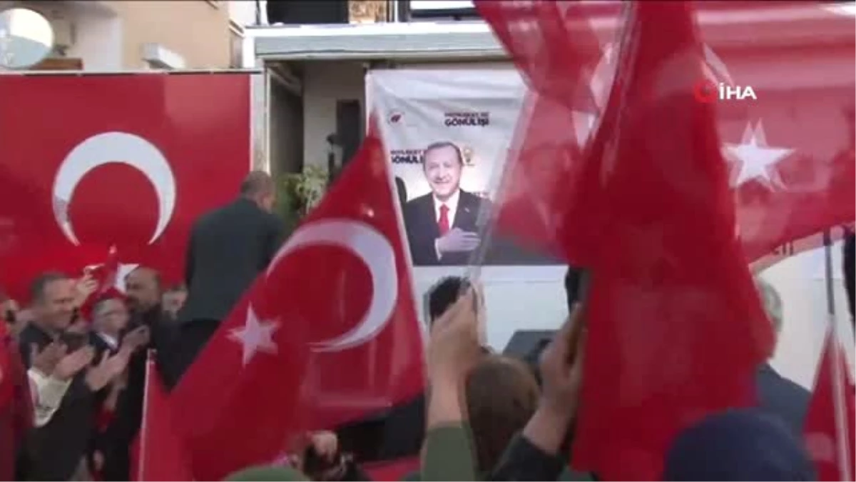 Bakan Çavuşoğlu: "Tüm Dünyada Fetö\'cü Hainlerin de Ensesindeyiz"