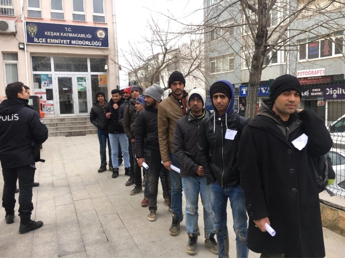 Edirne\'de 11 Kaçak Göçmen Yakalandı