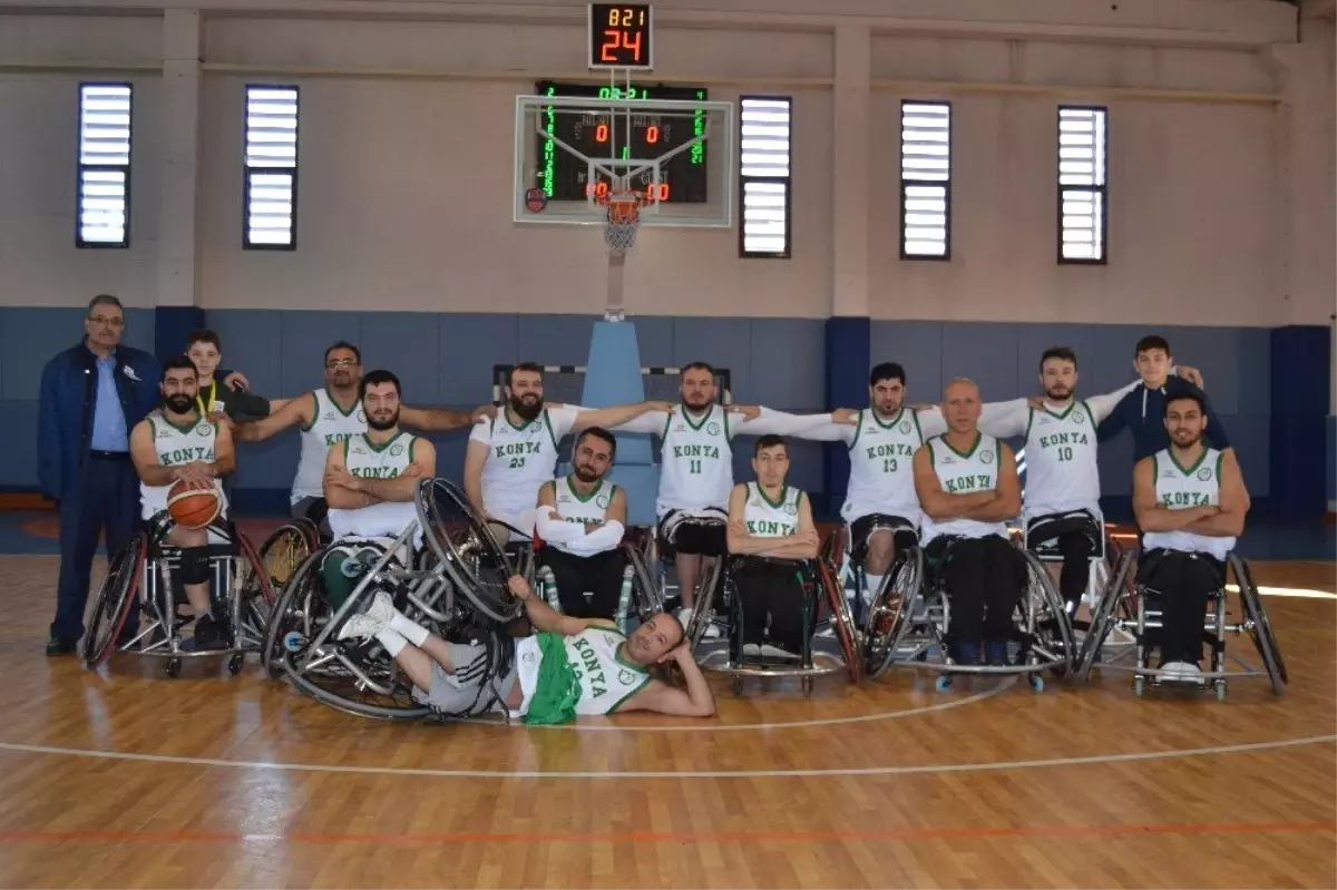 Engelleri Aşıp Basketbolla Hayata Tutundular