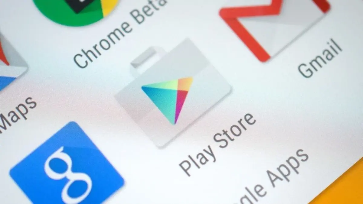 Google, Play Store\'da Yorumlara Daha Fazla Önem Veren Yeni Bir Tasarıma Geçti