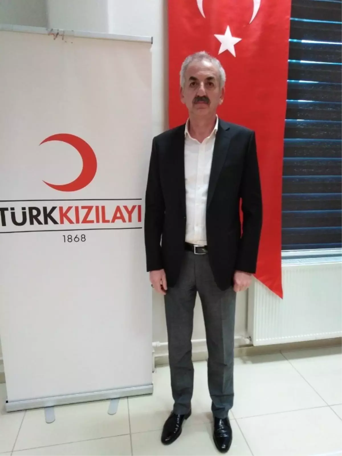 Kızılay Van Şube Başkanlığına Demiroğlu Seçildi