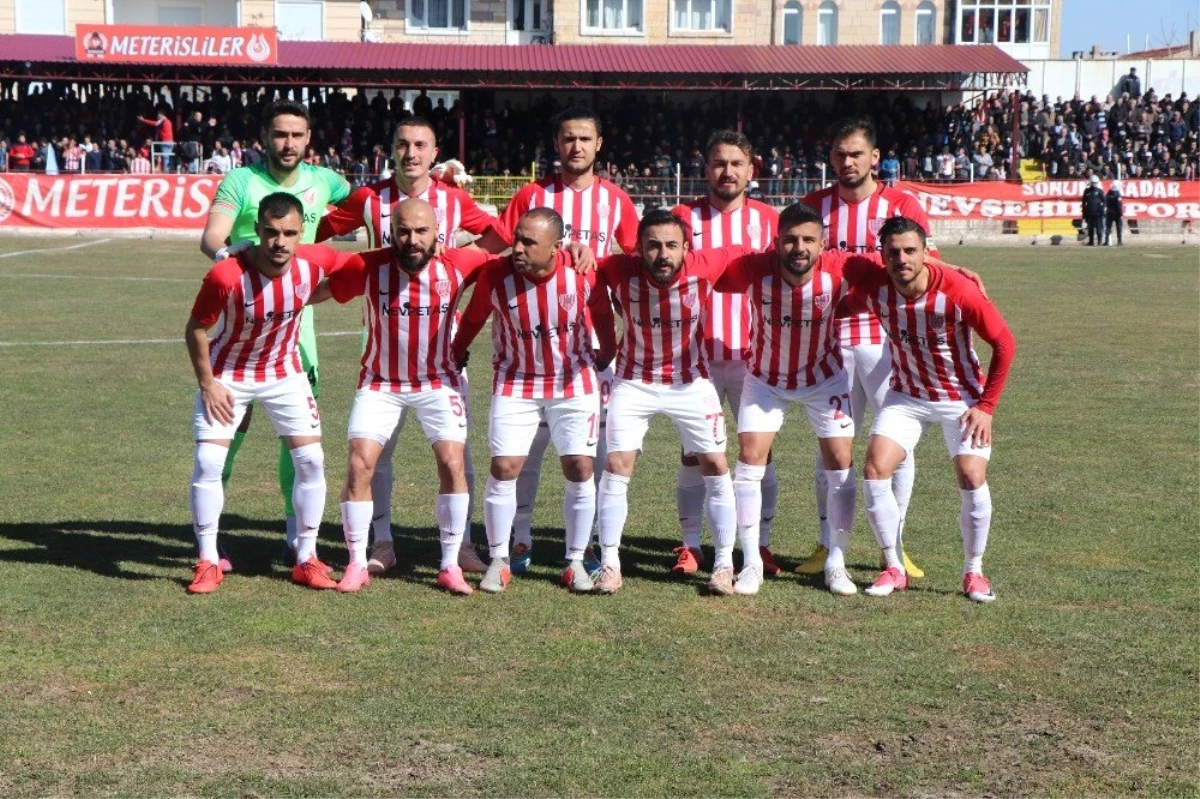 Nevşehir Belediyespor: 1 Nazilli Belediyespor: 2