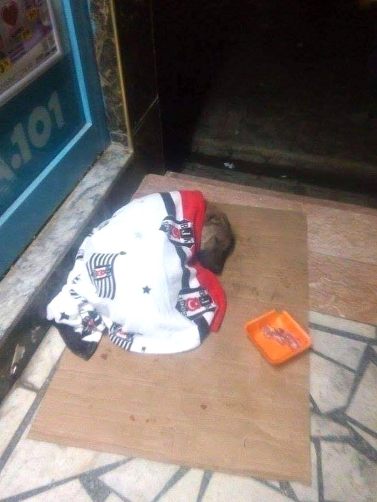 Öğretmenden Örnek Davranış