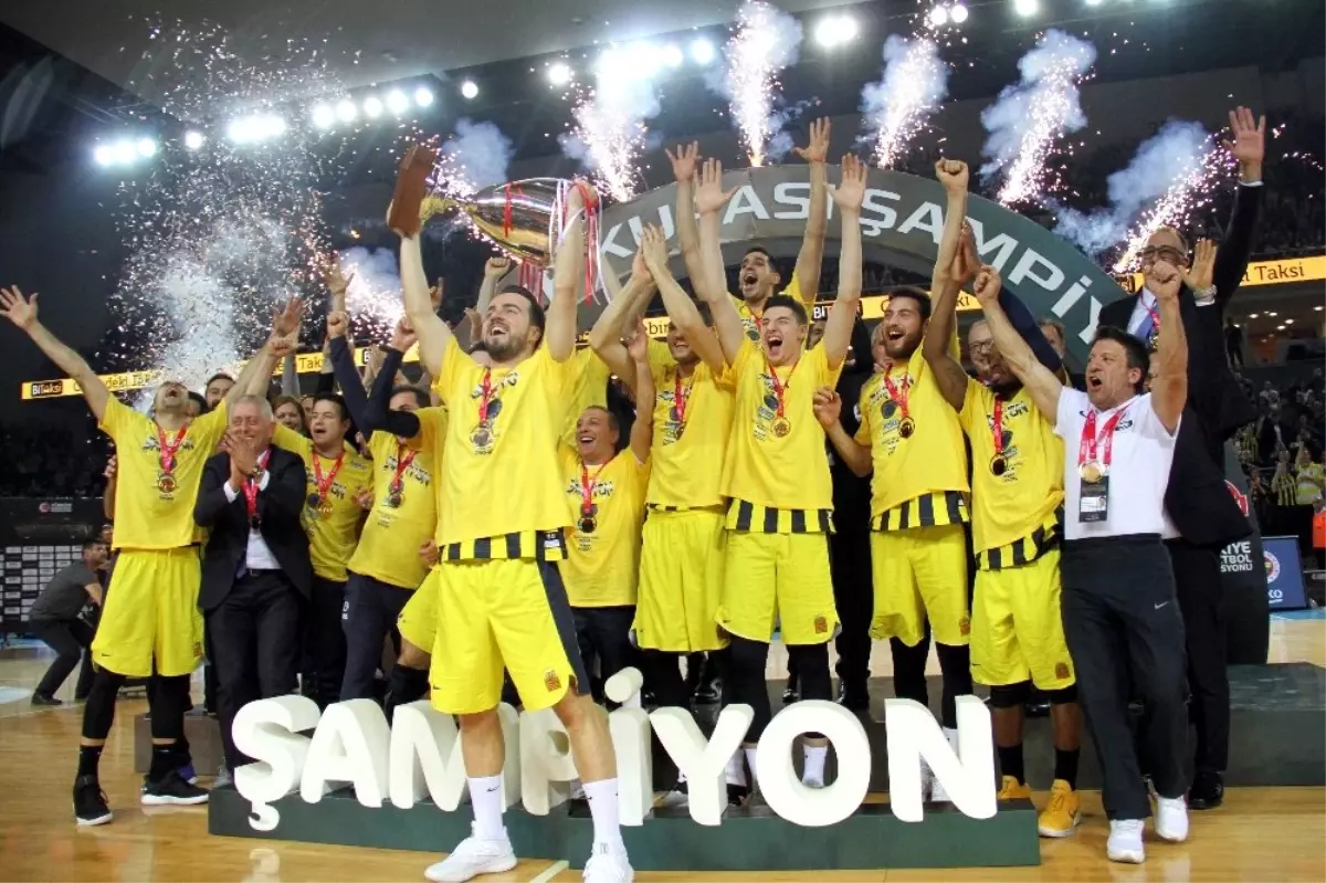 Türkiye Kupası Şampiyonu Fenerbahçe Beko