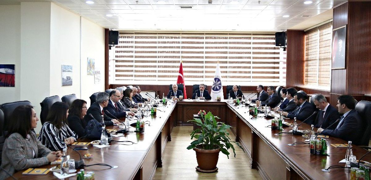 14 Üniversite Rektörü Yeni Nesil Üniversiteler İçin Bir Araya Geldi