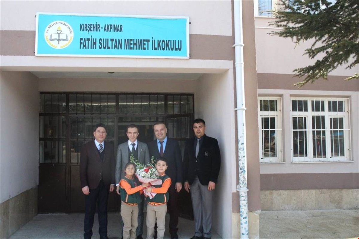 Akpınar Kaymakamı Bilal Basri\'den Okul Ziyaretleri