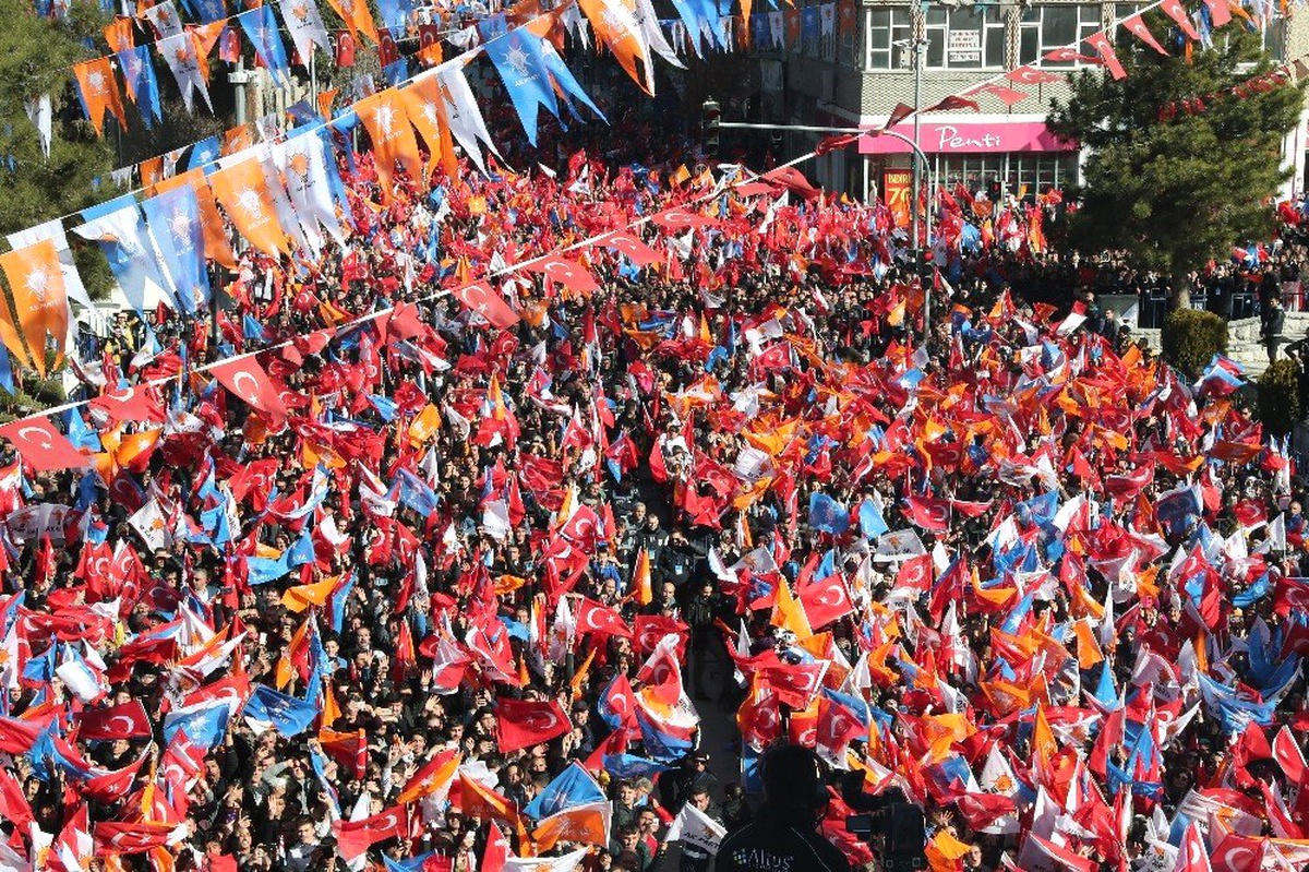 Cumhurbaşkanı Erdoğan: "Ne Pahasına Olursa Olsun Güney Sınırımızdaki Terör Koridorunu Yıkacağız"