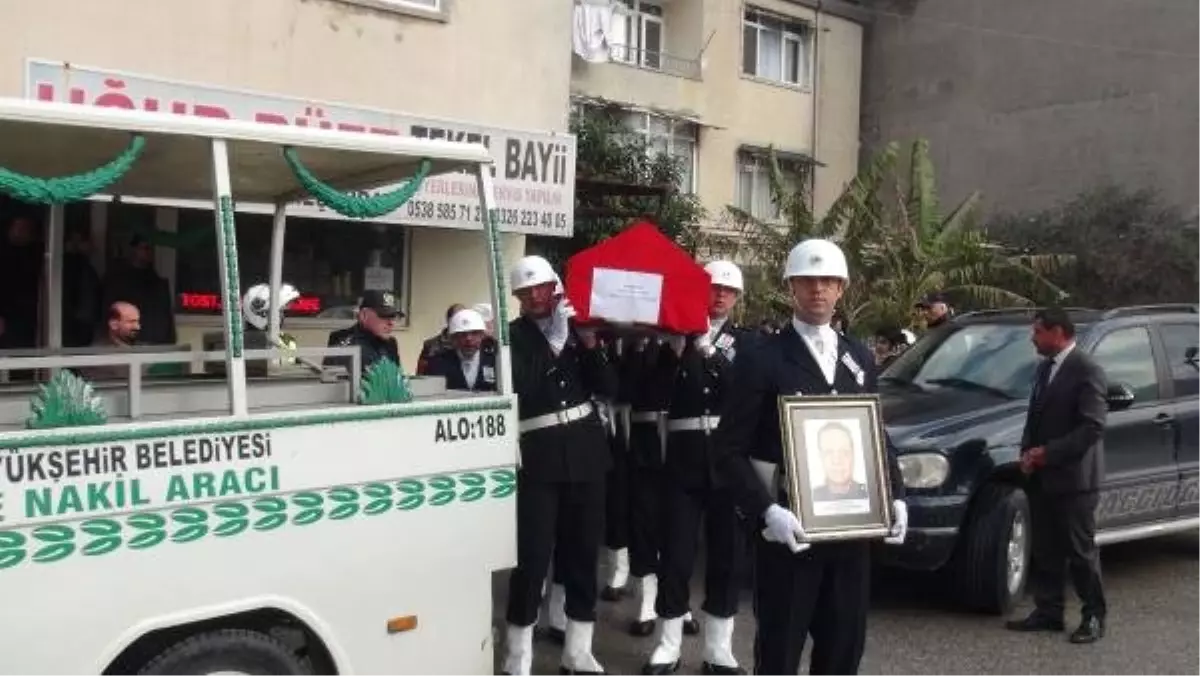 Hatay Asayiş Şube Müdürü İçin Emniyette Tören Düzenlendi