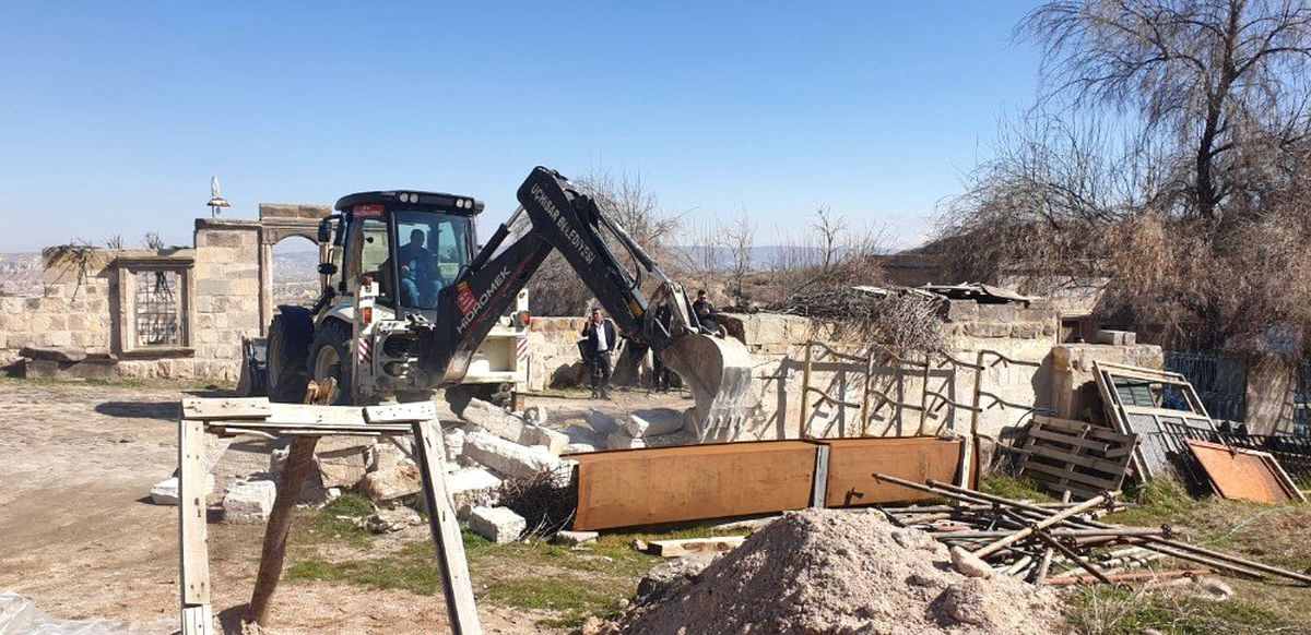 Kapadokya\'da 7 Kaçak Yapı Yıkıldı