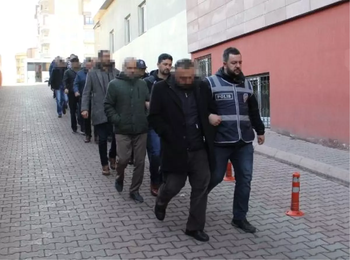 Kayseri\'de Fetö Soruşturmasında 13 Şüpheli Adliyede