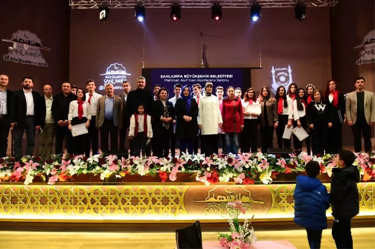 Şanlıurfa\'da Gençlik Korosu İlk Konserini Verdi