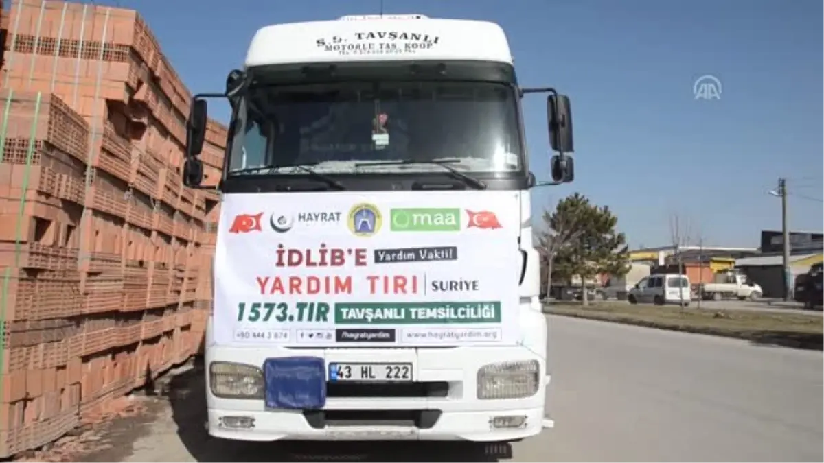 Suriye\'ye İnsani Yardım Tırı