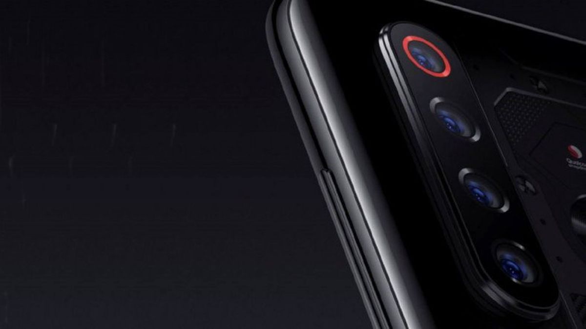 Xiaomi mi 9 Explorer Edition\'ın da Şeffaf Arka Paneli Sahte Bir Görünüm Sunacak