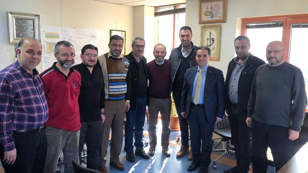 AK Parti Avcılar Belediye Başkan Adayı Ulusoy\'un Çalışmaları Devam Ediyor