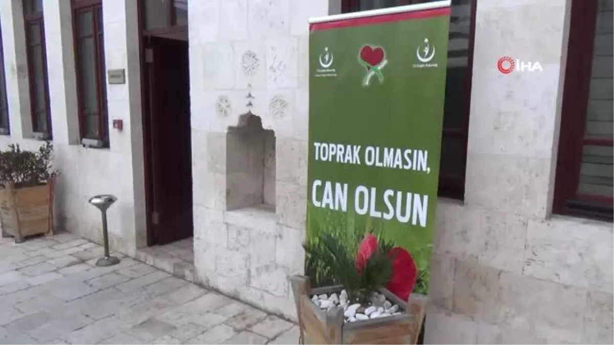 Antakya Medeniyetler Evi\'nde 200 Vatandaştan Kan Bağışı