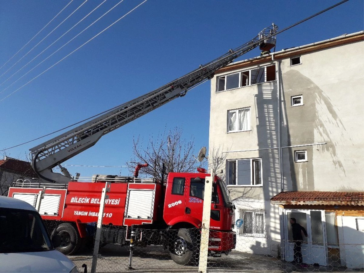 Bacada Çıkan Yangın Korkuttu