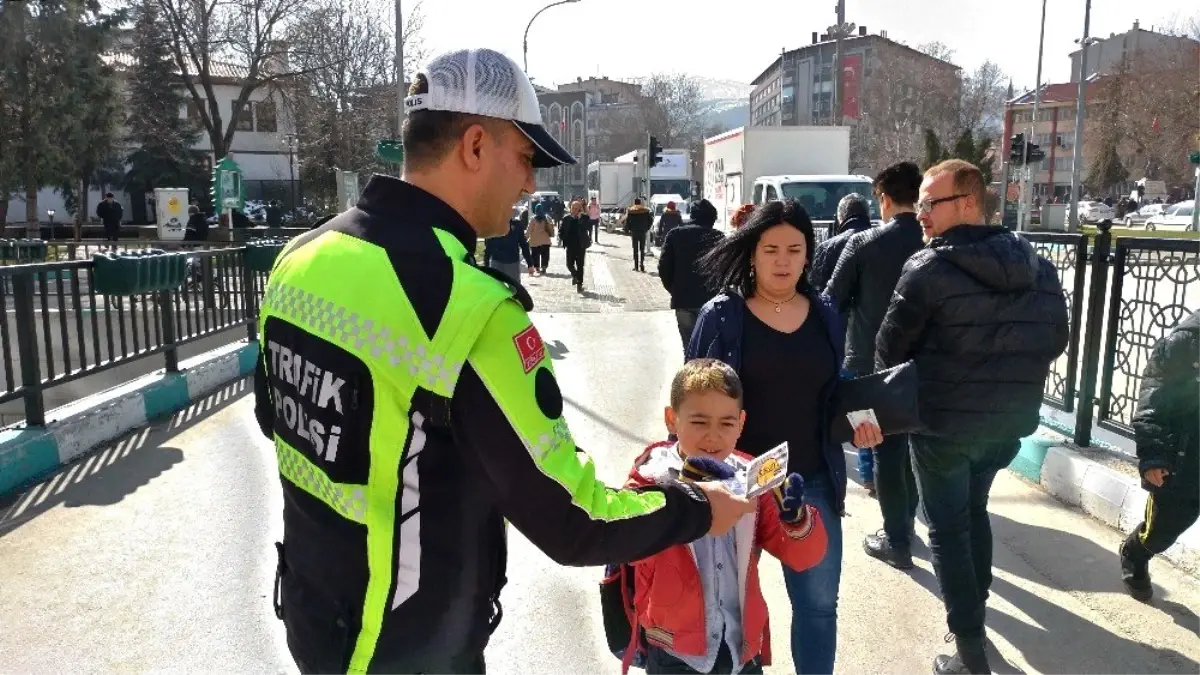 Bu Kez Yayalar Denetlendi