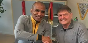 Florent Malouda, Zürih'in Hücum Antrenörü Oldu!