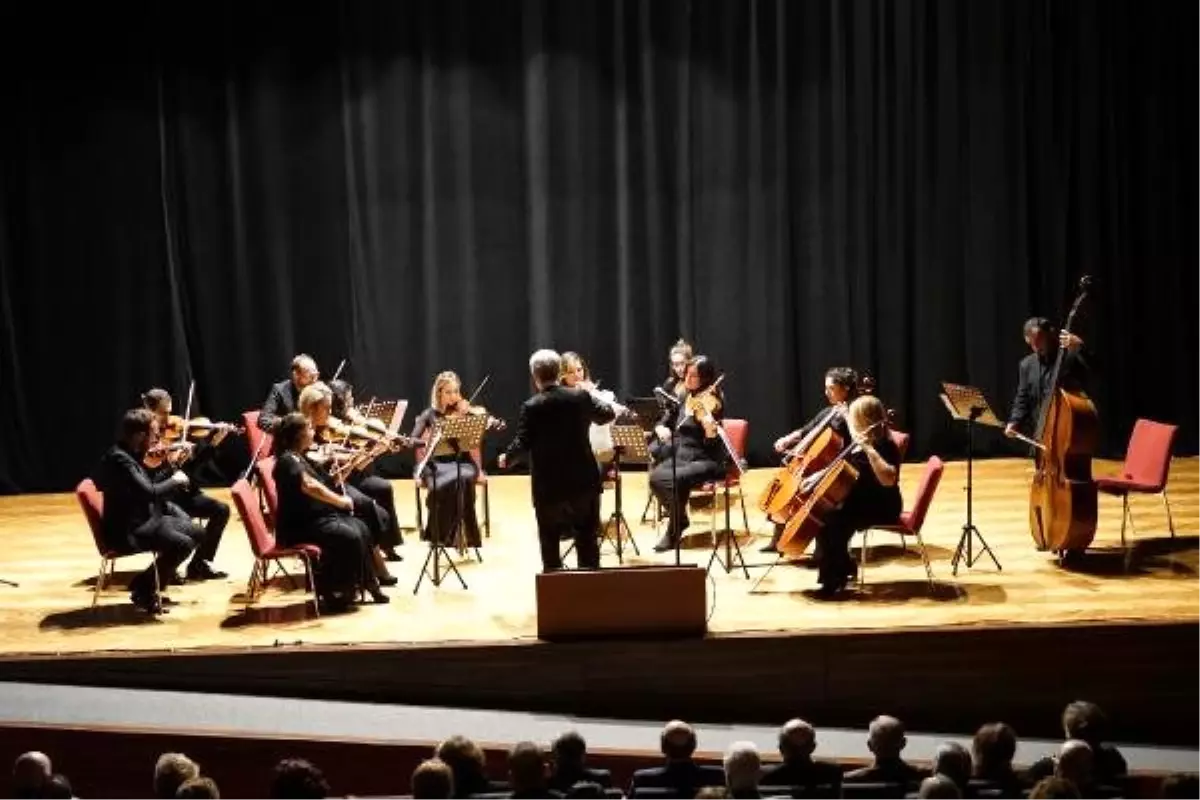 Haliç Üniversitesi Oda Orkestrası İkinci Konserini Gerçekleştirdi