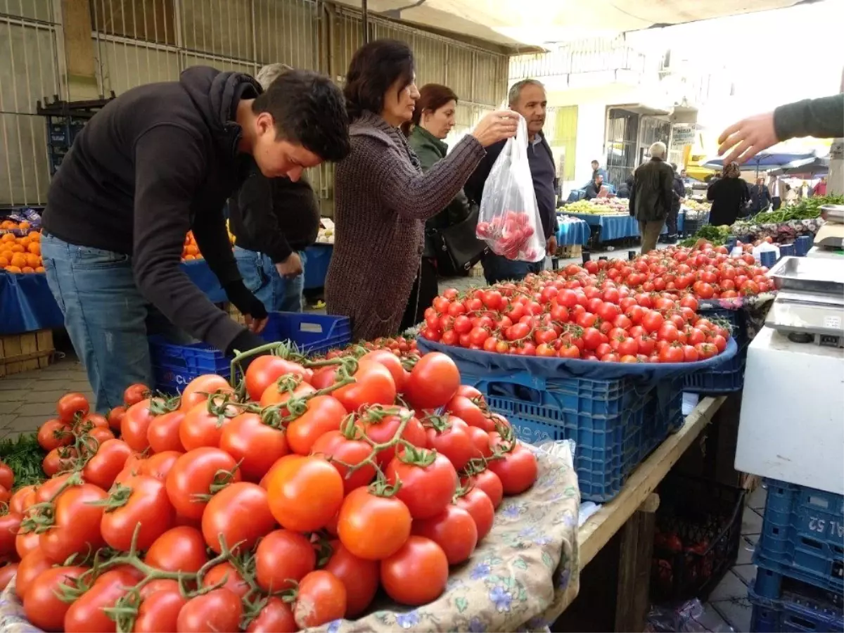 Havaların Isınması Pazarda Fiyatları Düşürdü