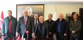 İzmir'de CHP'li Belediye Başkanı DSP'den Adaylığını Açıkladı