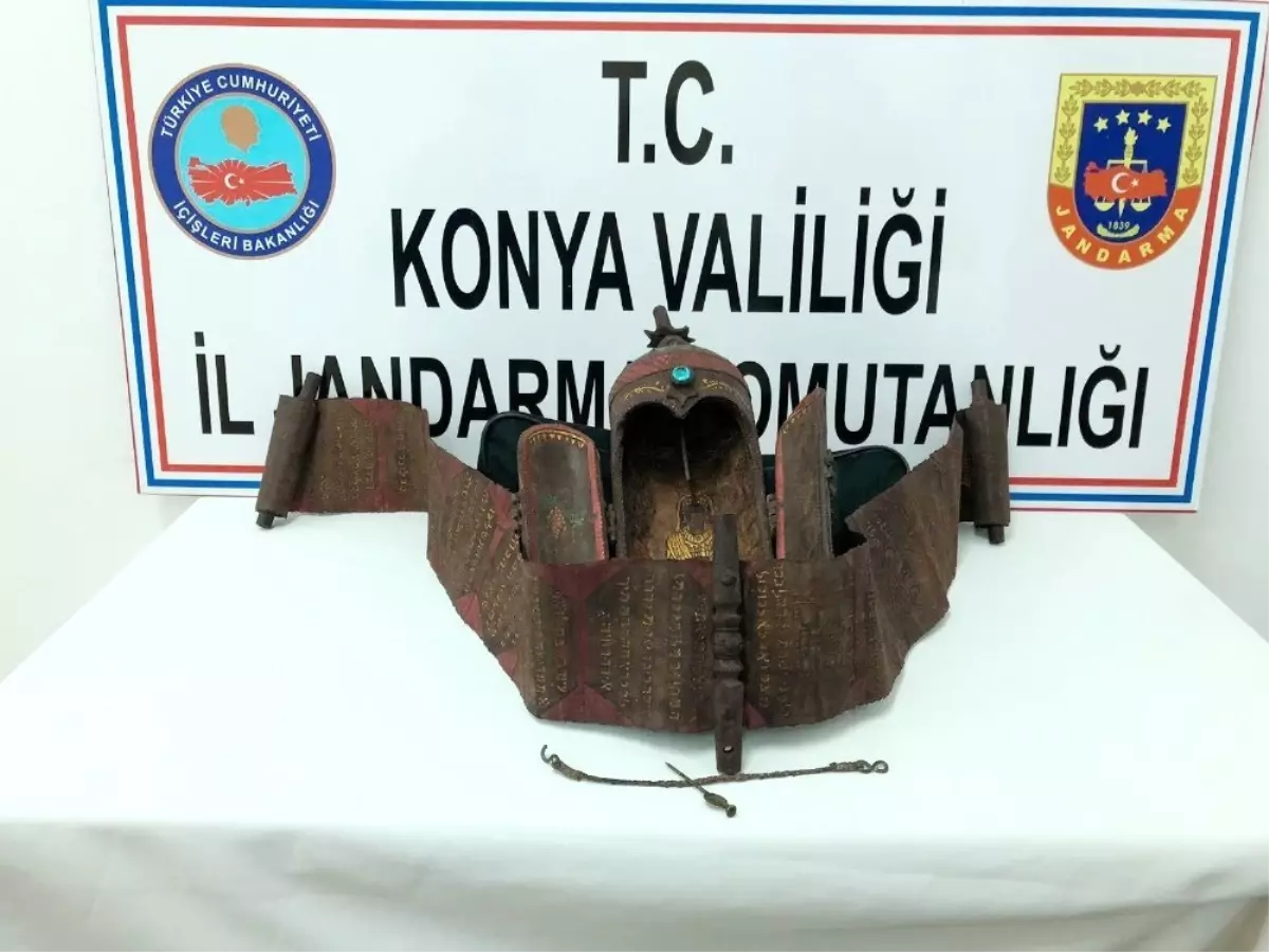 Konya\'da \'Bereket Tanrısı\' Figürlü Koruyucu Muhafaza Kabı Ele Geçirildi