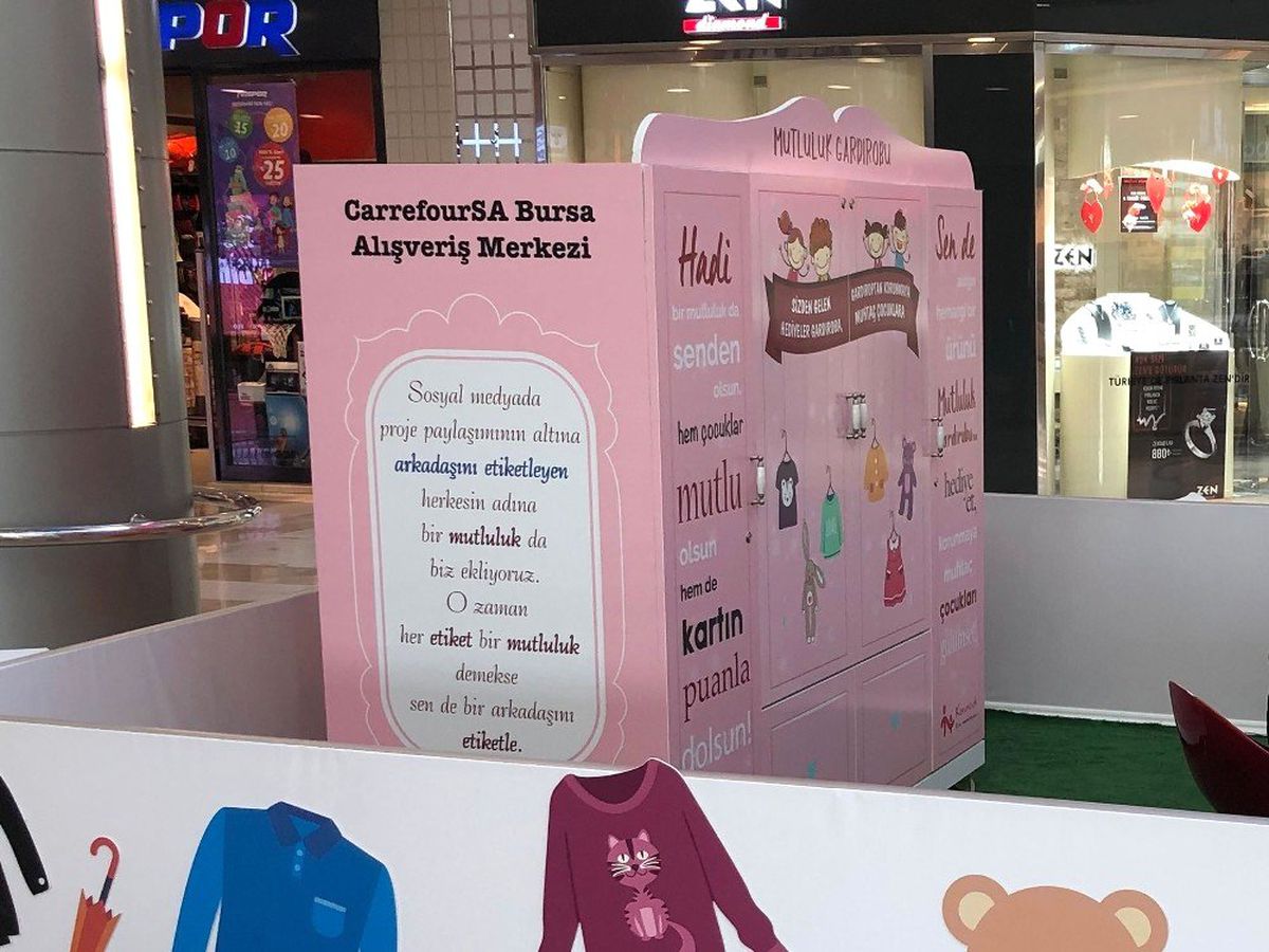 Korunmaya Muhtaç Çocukları Gülümsetecek Proje \'Mutluluk Gardırobu\'